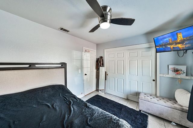 8424 Honeycomb Way, Sacramento, CA 95828