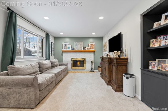 21027 Richard Avenue, Brownstown Charter Township, MI 48183