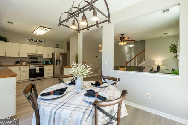 2238 Saint Albans Place, Buford, GA 30519