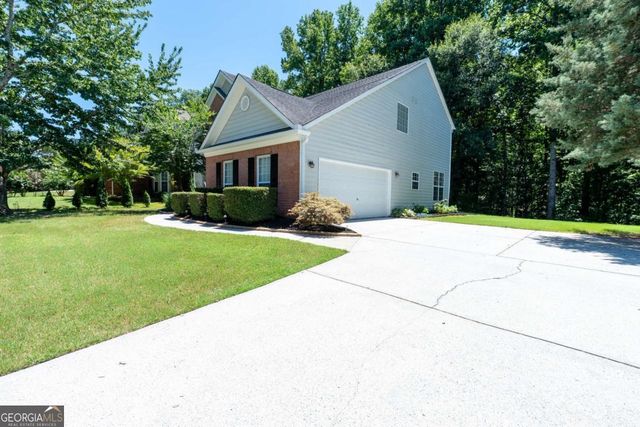 2238 Saint Albans Place, Buford, GA 30519