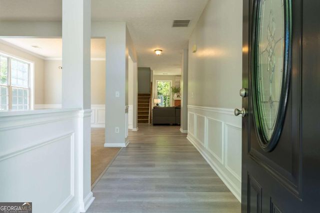 2238 Saint Albans Place, Buford, GA 30519