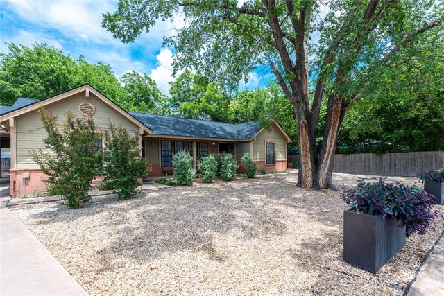 5006 Sara DR B, Austin, TX 78721