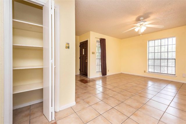 5006 Sara DR B, Austin, TX 78721