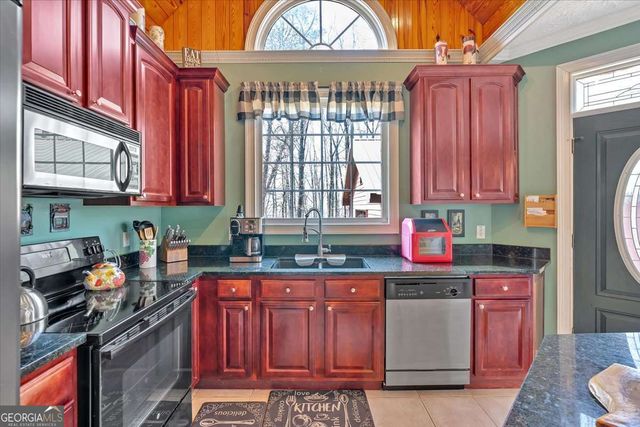 1430 Jasper Court NE, Ranger, GA 30734