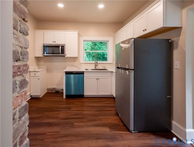840 Commerce St, Petersburg, VA 23803