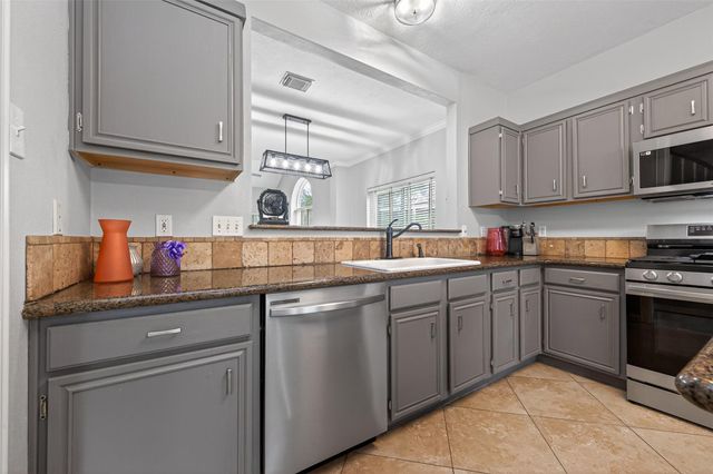 16902 Canyon Ridge Drive, Spring, TX 77379