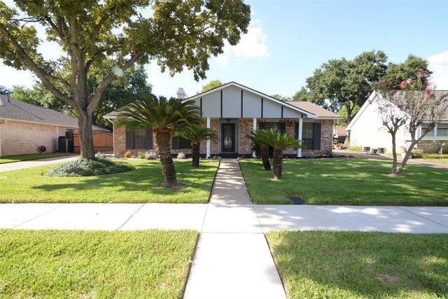 13550 Brook Hollow Drive, Sugar Land, TX 77498
