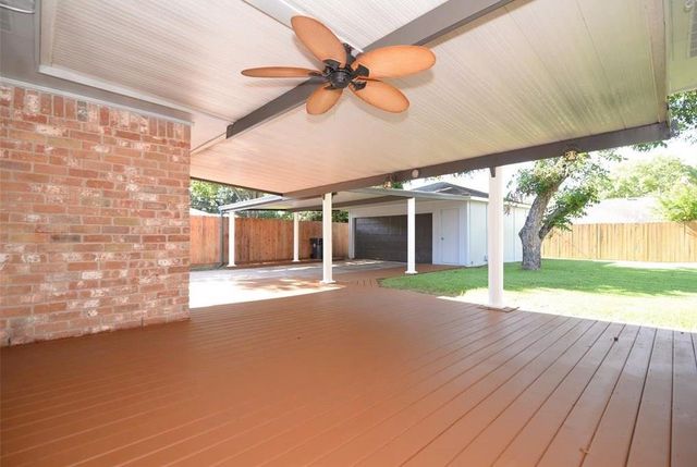 13550 Brook Hollow Drive, Sugar Land, TX 77498