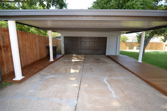13550 Brook Hollow Drive, Sugar Land, TX 77498