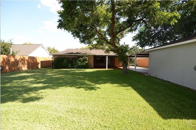 13550 Brook Hollow Drive, Sugar Land, TX 77498