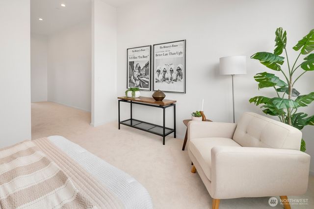 5253 B California Avenue SW, Seattle, WA 98136