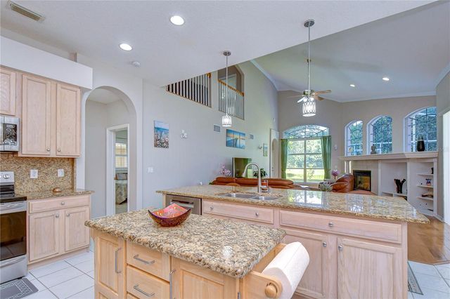 10560 PLANTATION BAY DRIVE, Tampa, FL 33647