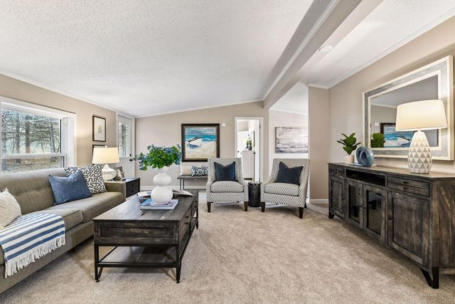 4056 Eaken Avenue SE, Delano, MN 55328