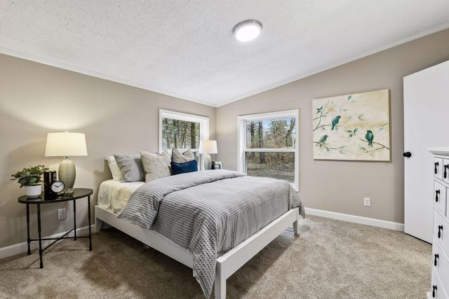 4056 Eaken Avenue SE, Delano, MN 55328