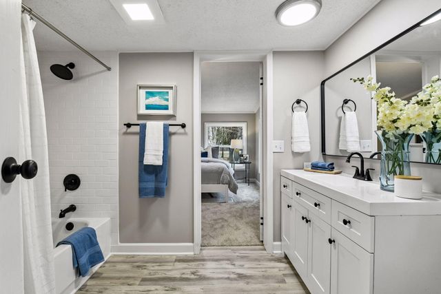 4056 Eaken Avenue SE, Delano, MN 55328