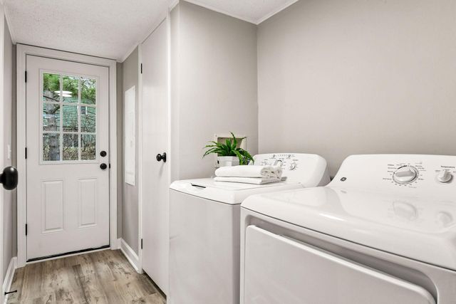 4056 Eaken Avenue SE, Delano, MN 55328