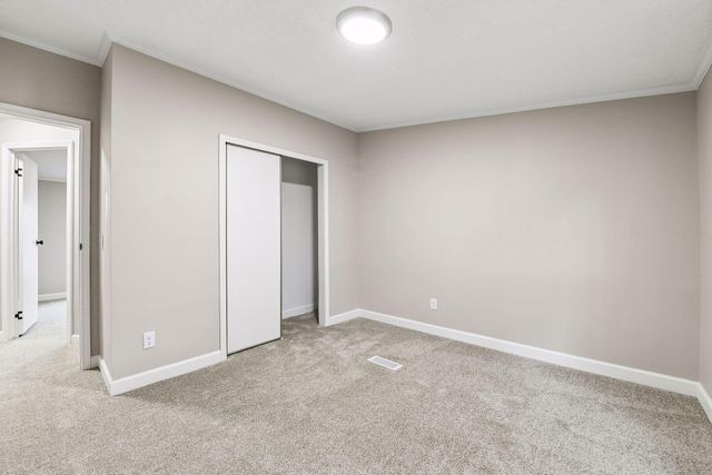 4056 Eaken Avenue SE, Delano, MN 55328