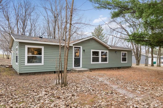 4056 Eaken Avenue SE, Delano, MN 55328