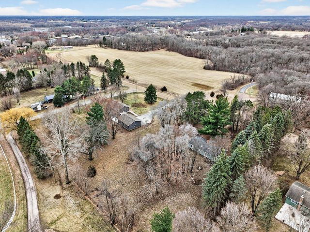 4056 Eaken Avenue SE, Delano, MN 55328