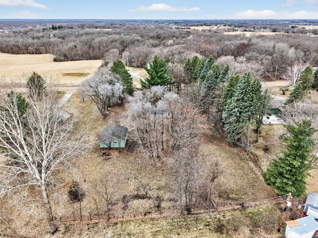 4056 Eaken Avenue SE, Delano, MN 55328