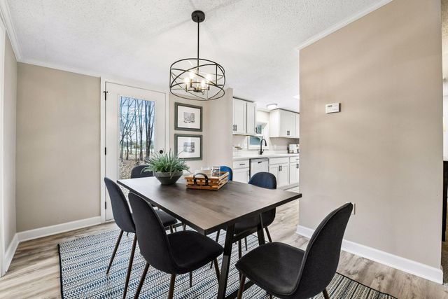 4056 Eaken Avenue SE, Delano, MN 55328