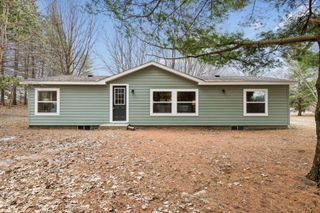 4056 Eaken Avenue SE, Delano, MN 55328