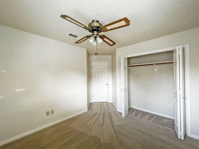 6204 Old Harbor LN, Austin, TX 78739