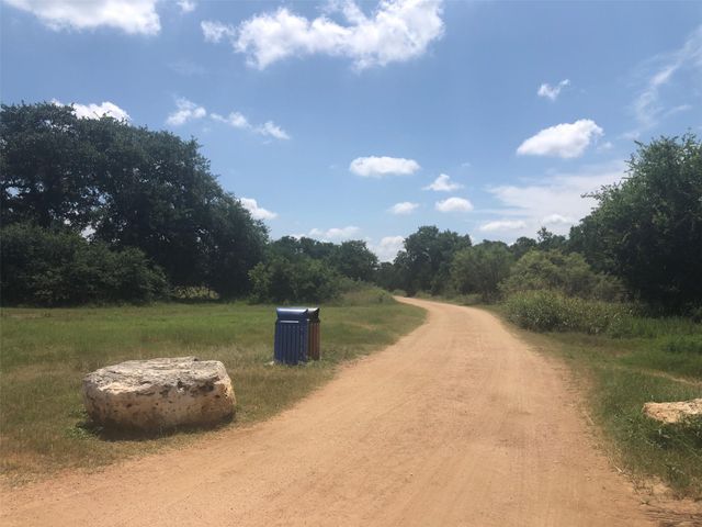6204 Old Harbor LN, Austin, TX 78739