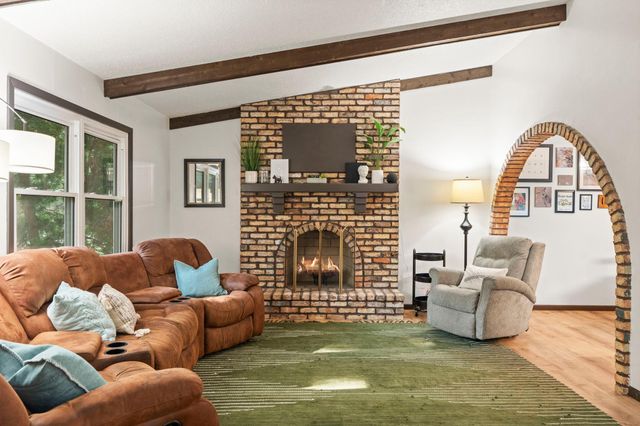 11547 Flintwood Street NW, Coon Rapids, MN 55448