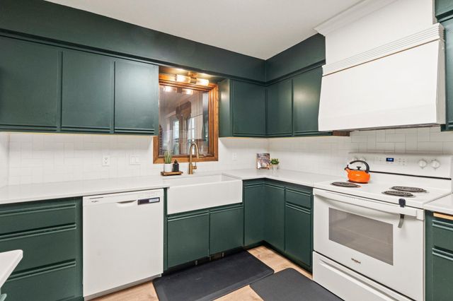 11547 Flintwood Street NW, Coon Rapids, MN 55448