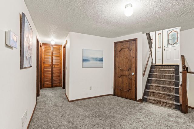 11547 Flintwood Street NW, Coon Rapids, MN 55448