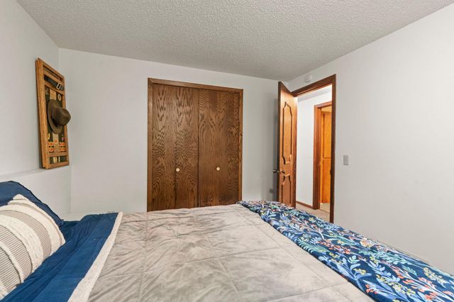 11547 Flintwood Street NW, Coon Rapids, MN 55448