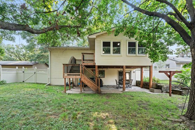 11547 Flintwood Street NW, Coon Rapids, MN 55448