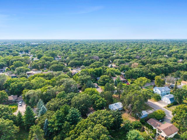 11547 Flintwood Street NW, Coon Rapids, MN 55448