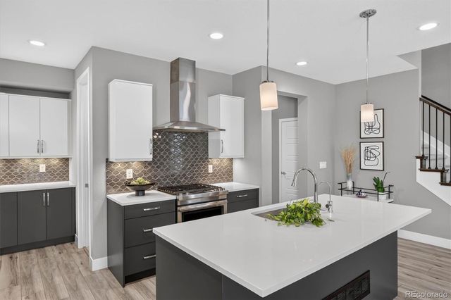 6048 Beeler Court, Denver, CO 80238