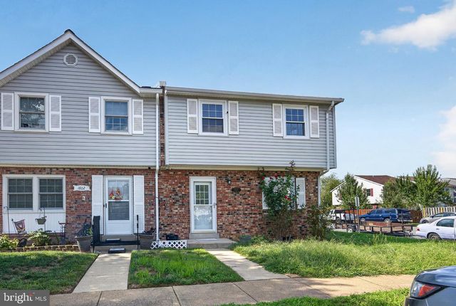 1800 FORT PULASKI CT, Dumfries, VA 22026