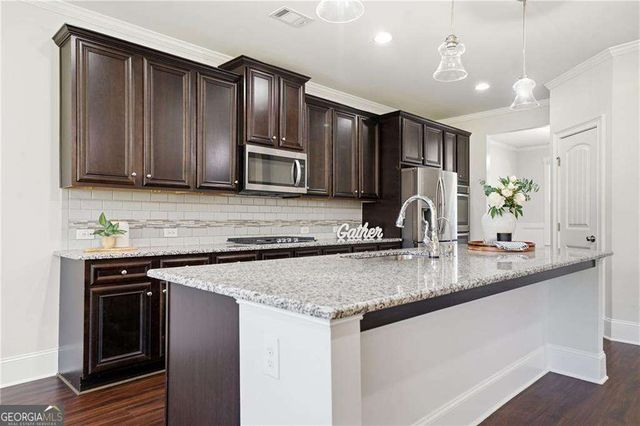 5440 Mirror Lake Drive, Cumming, GA 30028