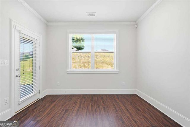 5440 Mirror Lake Drive, Cumming, GA 30028