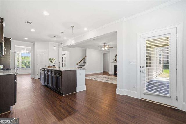 5440 Mirror Lake Drive, Cumming, GA 30028