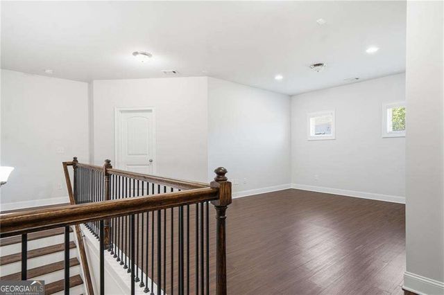 5440 Mirror Lake Drive, Cumming, GA 30028