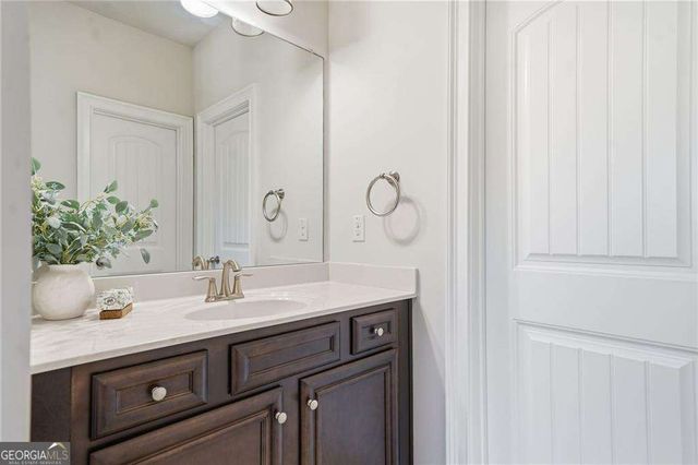 5440 Mirror Lake Drive, Cumming, GA 30028