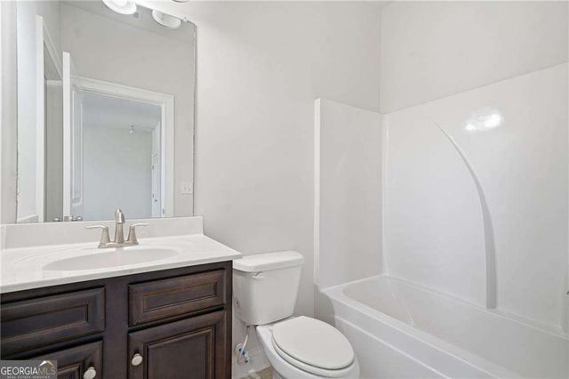 5440 Mirror Lake Drive, Cumming, GA 30028