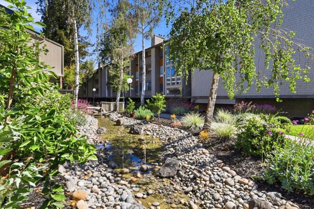 49 Showers Drive E245, Mountain View, CA 94040