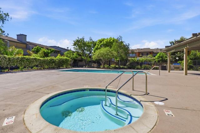 49 Showers Drive E245, Mountain View, CA 94040