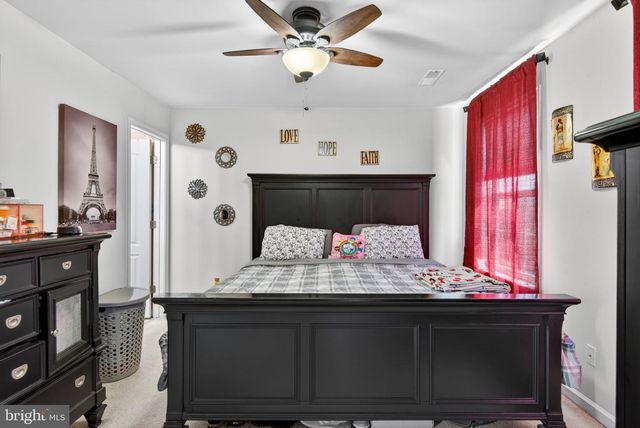 9 SALVATORE CT, Lancaster, PA 17603