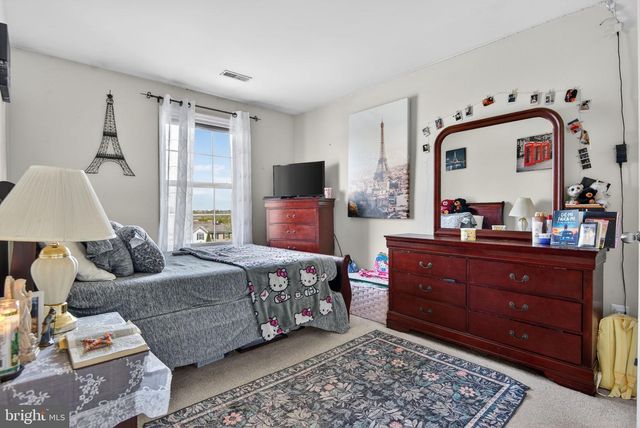 9 SALVATORE CT, Lancaster, PA 17603