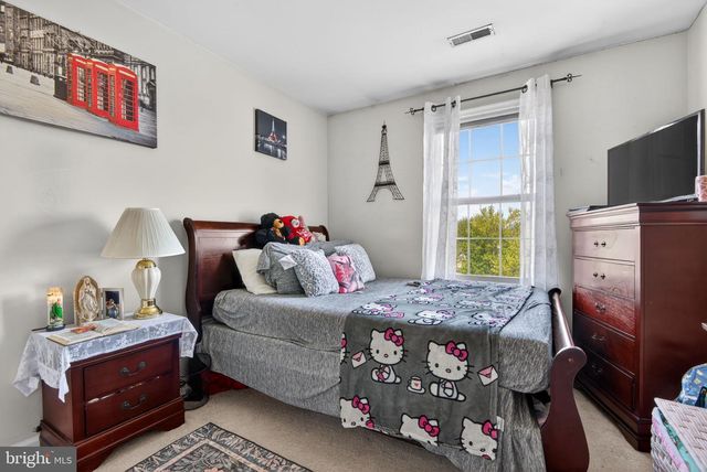 9 SALVATORE CT, Lancaster, PA 17603