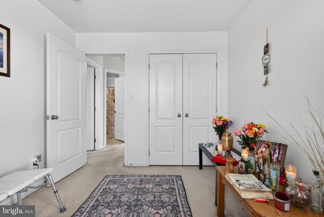 9 SALVATORE CT, Lancaster, PA 17603