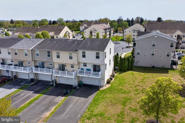 9 SALVATORE CT, Lancaster, PA 17603