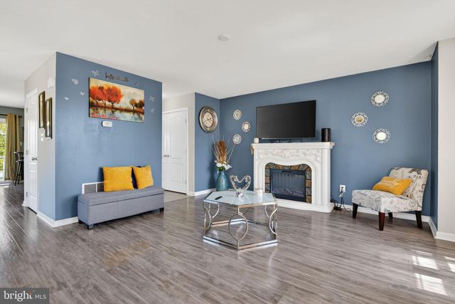 9 SALVATORE CT, Lancaster, PA 17603